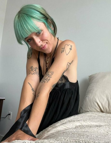 ASU Freshman Sext me