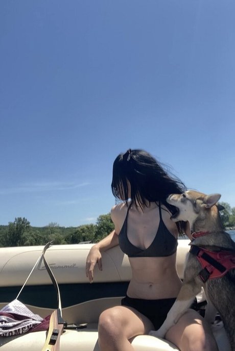 Naakte gelekte OnlyFans-foto van Antonsugarh