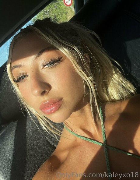 Naakte gelekte OnlyFans-foto van Kaleyxo18