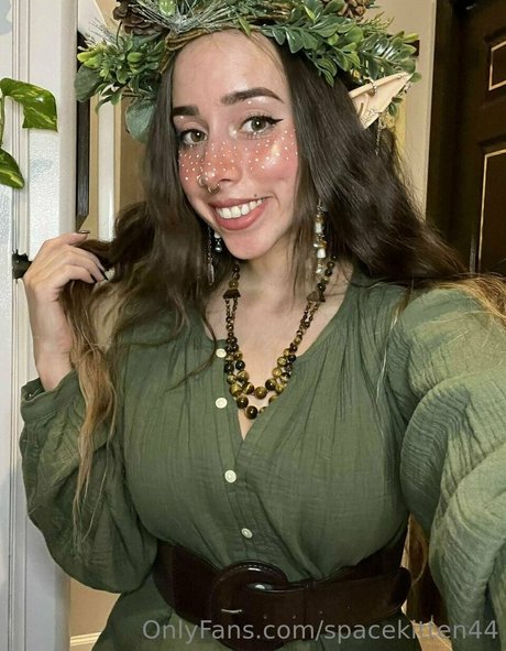 Naakte gelekte OnlyFans-foto van Space Kitten44