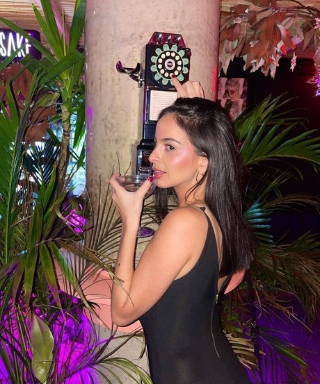 Naakte gelekte OnlyFans-foto van Christina Esposito