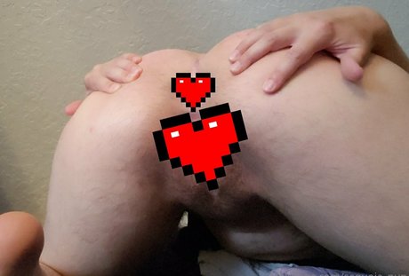 Naakte gelekte OnlyFans-foto van Sequoiapup