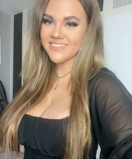 Molly Georgia Leach