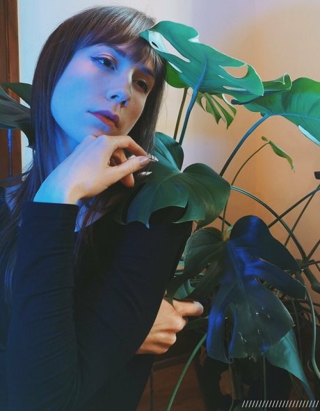 Naakte gelekte OnlyFans-foto van Freemoralia