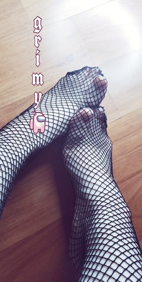 Naakte gelekte OnlyFans-foto van Grimybby
