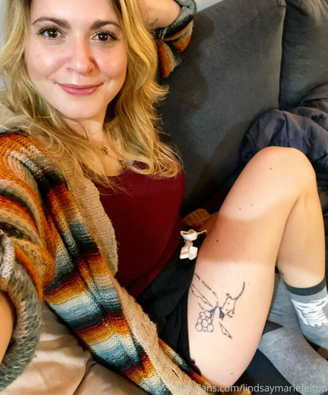 Naakte gelekte OnlyFans-foto van Lindsaymariefelton