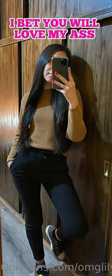 Naakte gelekte OnlyFans-foto van Omglily