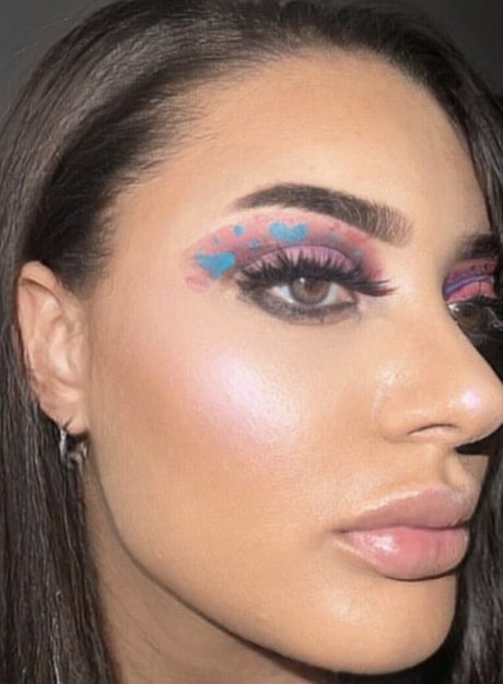 Naakte gelekte OnlyFans-foto van Krystaleeliz