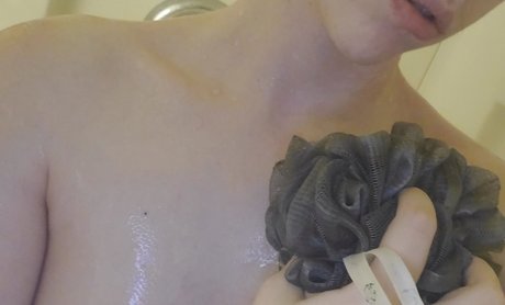Naakte gelekte OnlyFans-foto van Porkcutlett