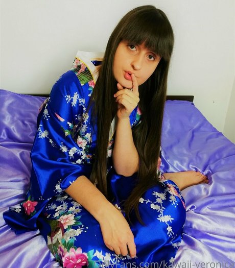 Naakte gelekte OnlyFans-foto van Kawaiiveronica