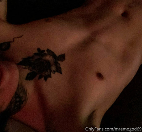 Naakte gelekte OnlyFans-foto van Xxchrissdecemberxx