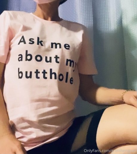 Naakte gelekte OnlyFans-foto van Gretchengoez