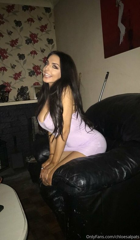 Naakte gelekte OnlyFans-foto van Chloesalpats