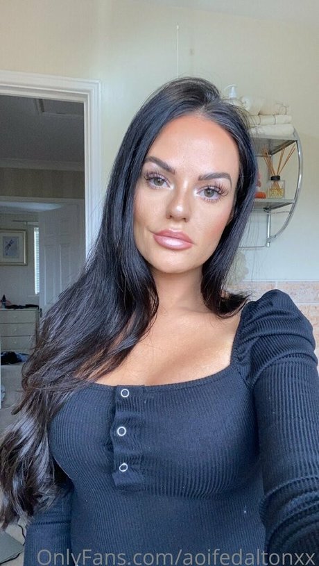 Naakte gelekte OnlyFans-foto van Aoifedaltonxx