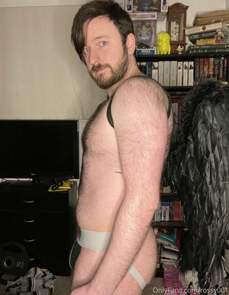 Naakte gelekte OnlyFans-foto van Rossy001