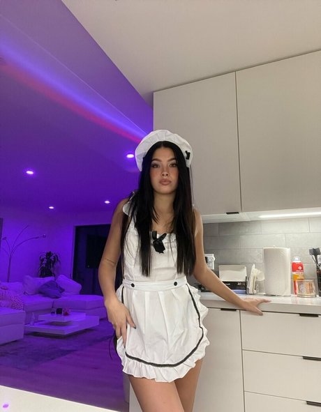 Naakte gelekte OnlyFans-foto van Alexisxbraunn