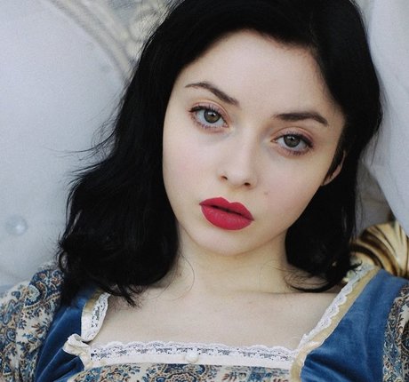 Naakte gelekte OnlyFans-foto van Ohthumbelina