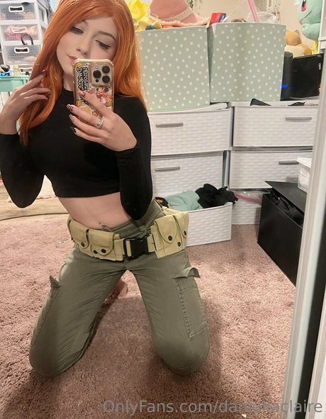 Naakte gelekte OnlyFans-foto van Daniellaclaire