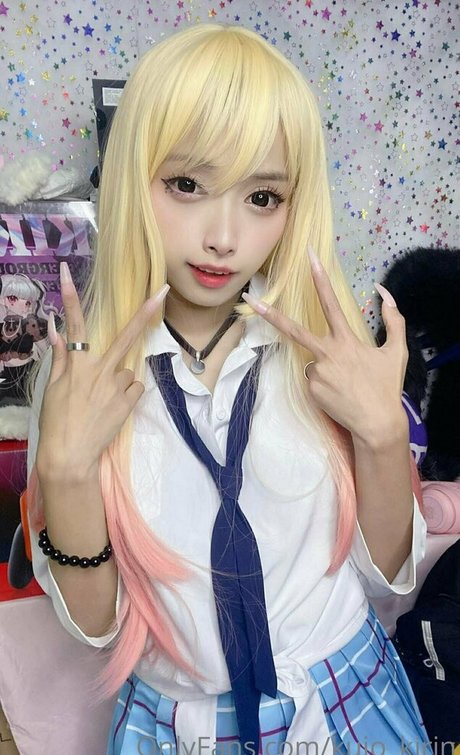 Naakte gelekte OnlyFans-foto van Kujotsukumi