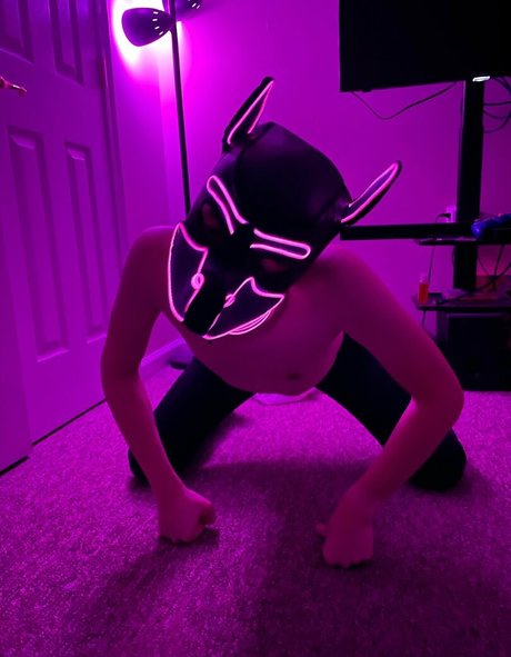 Naakte gelekte OnlyFans-foto van Puphaze