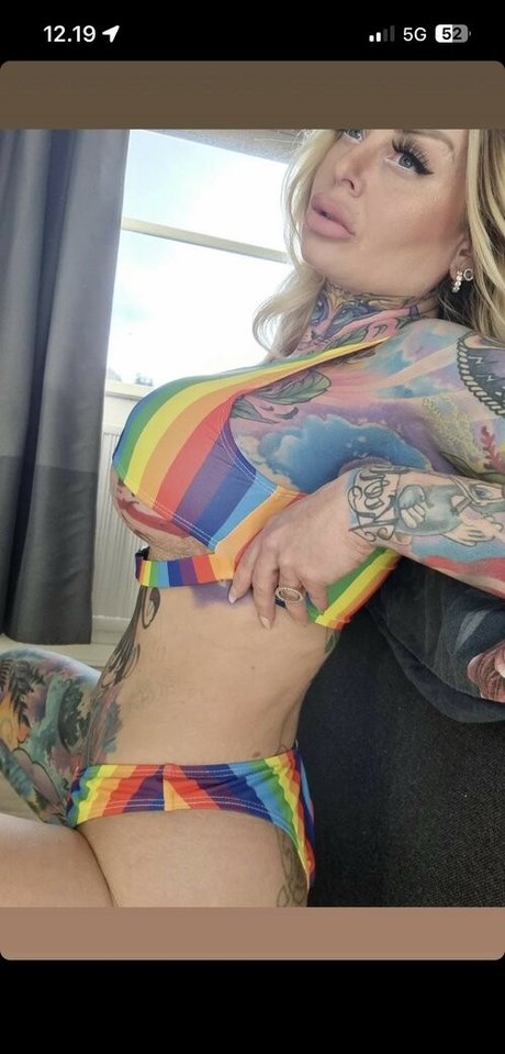 Naakte gelekte OnlyFans-foto van Nadia From Denmark