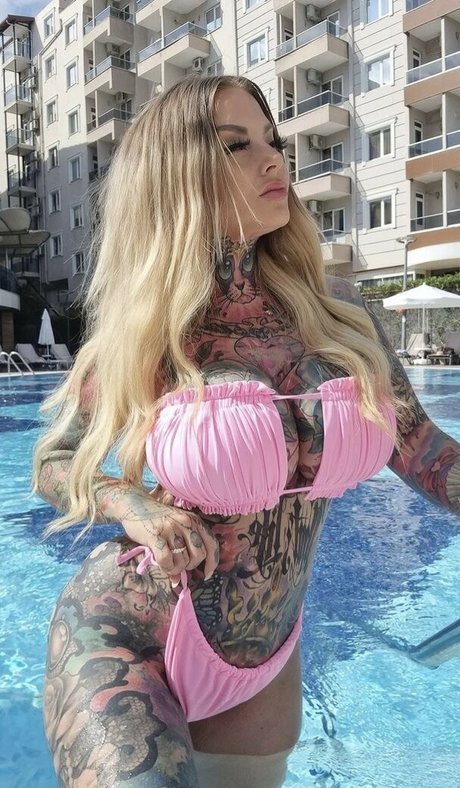 Naakte gelekte OnlyFans-foto van Nadia From Denmark