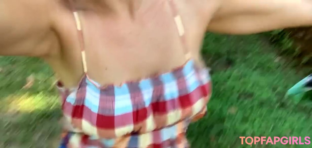 Naakte gelekte OnlyFans-foto van Erinashfordofficial #57 Naakte gelekte OnlyFans-foto van Erinashfordofficial #57