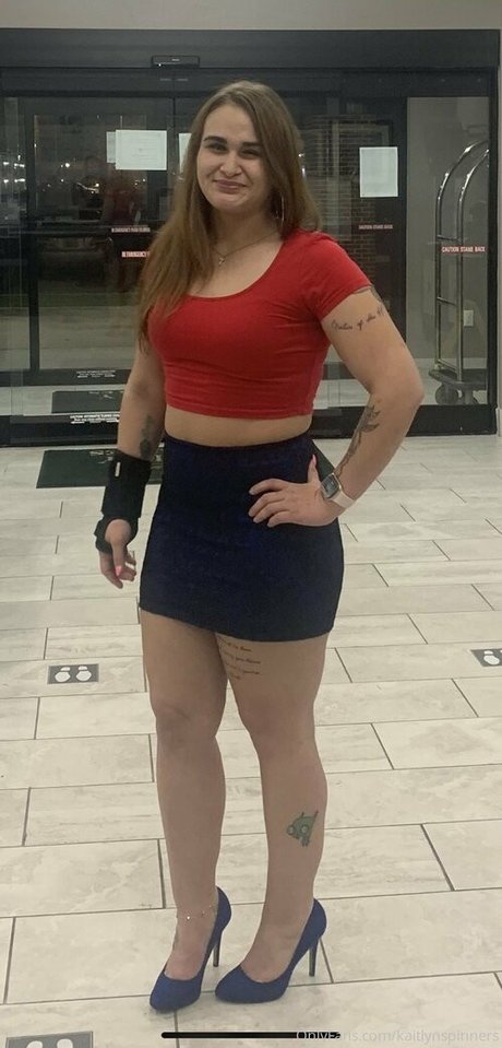 Naakte gelekte OnlyFans-foto van Trophygirlfriendk