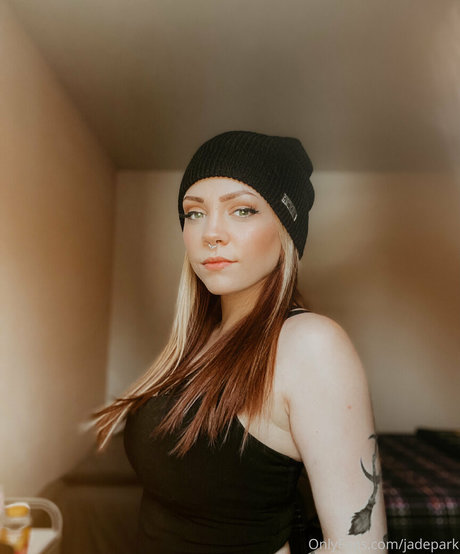 Naakte gelekte OnlyFans-foto van Persephone27x