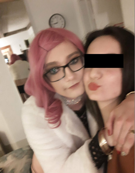 Naakte gelekte OnlyFans-foto van Rileycross