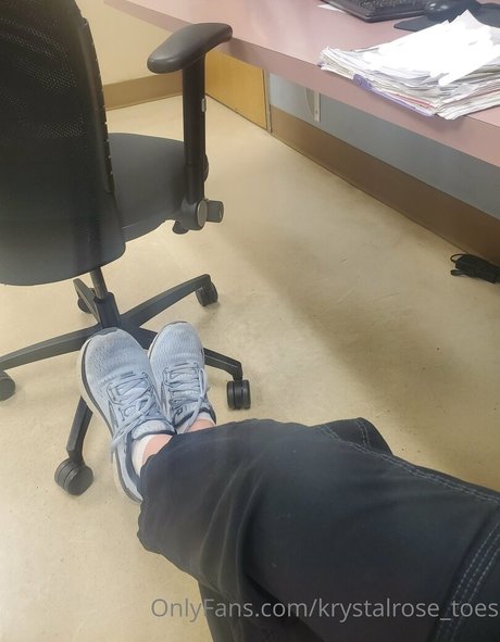 Naakte gelekte OnlyFans-foto van Krystalrosetoes