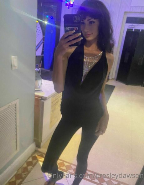 Naakte gelekte OnlyFans-foto van Presleydawson