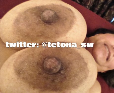 Naakte gelekte OnlyFans-foto van Supertetas