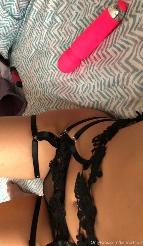 Naakte gelekte OnlyFans-foto van Kenna1124