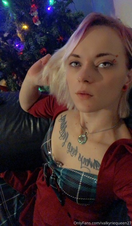Valkyriequeen27