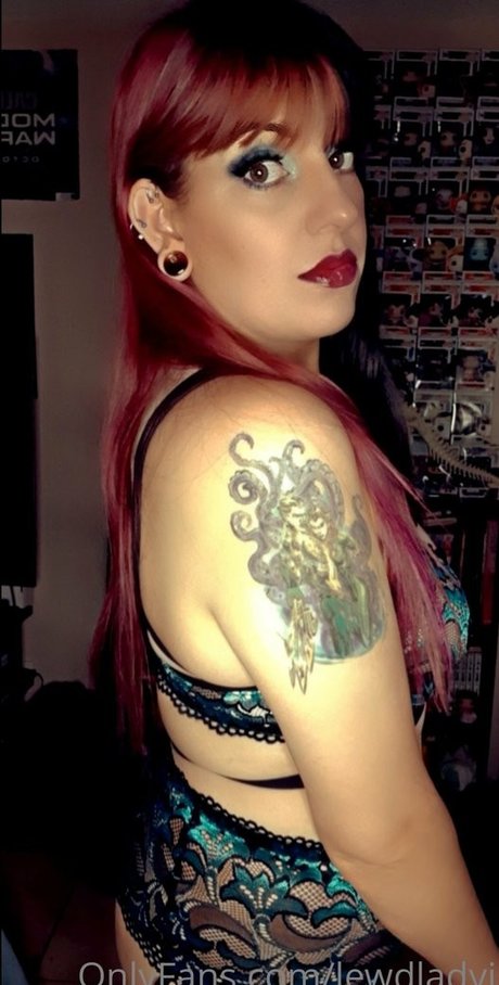 Naakte gelekte OnlyFans-foto van Lewdladyj