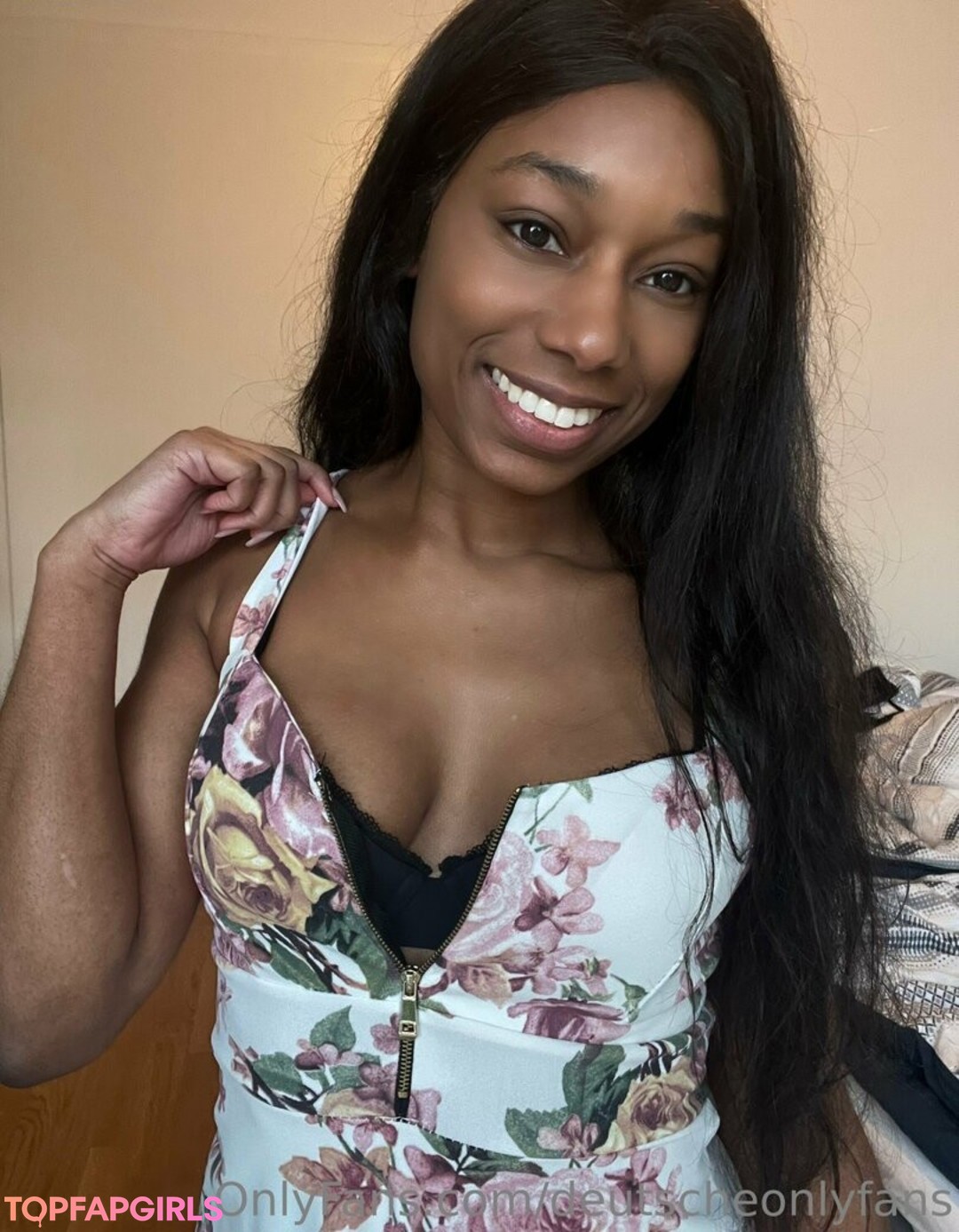Naakte gelekte OnlyFans-foto van Deutscheonlyfans #232 Naakte gelekte OnlyFans-foto van Deutscheonlyfans #232