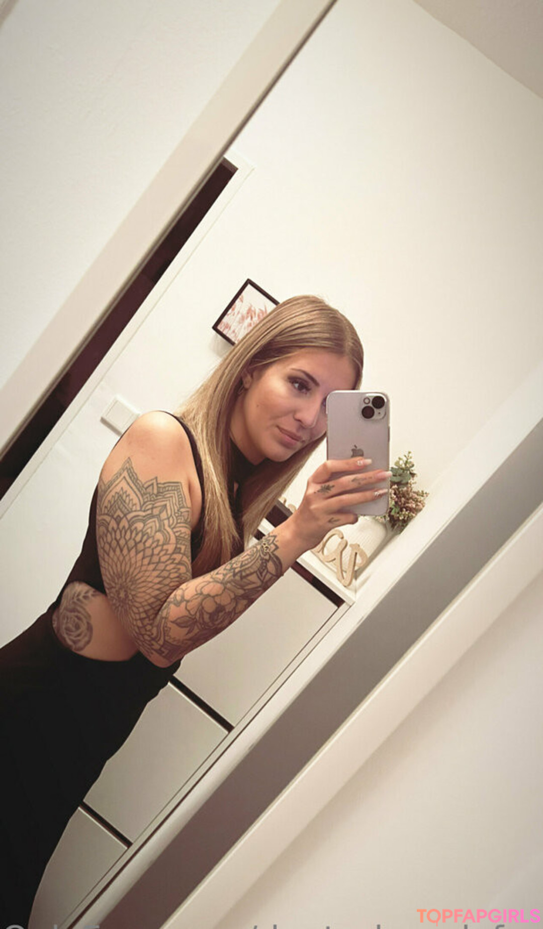 Naakte gelekte OnlyFans-foto van Deutscheonlyfans #446 Naakte gelekte OnlyFans-foto van Deutscheonlyfans #446
