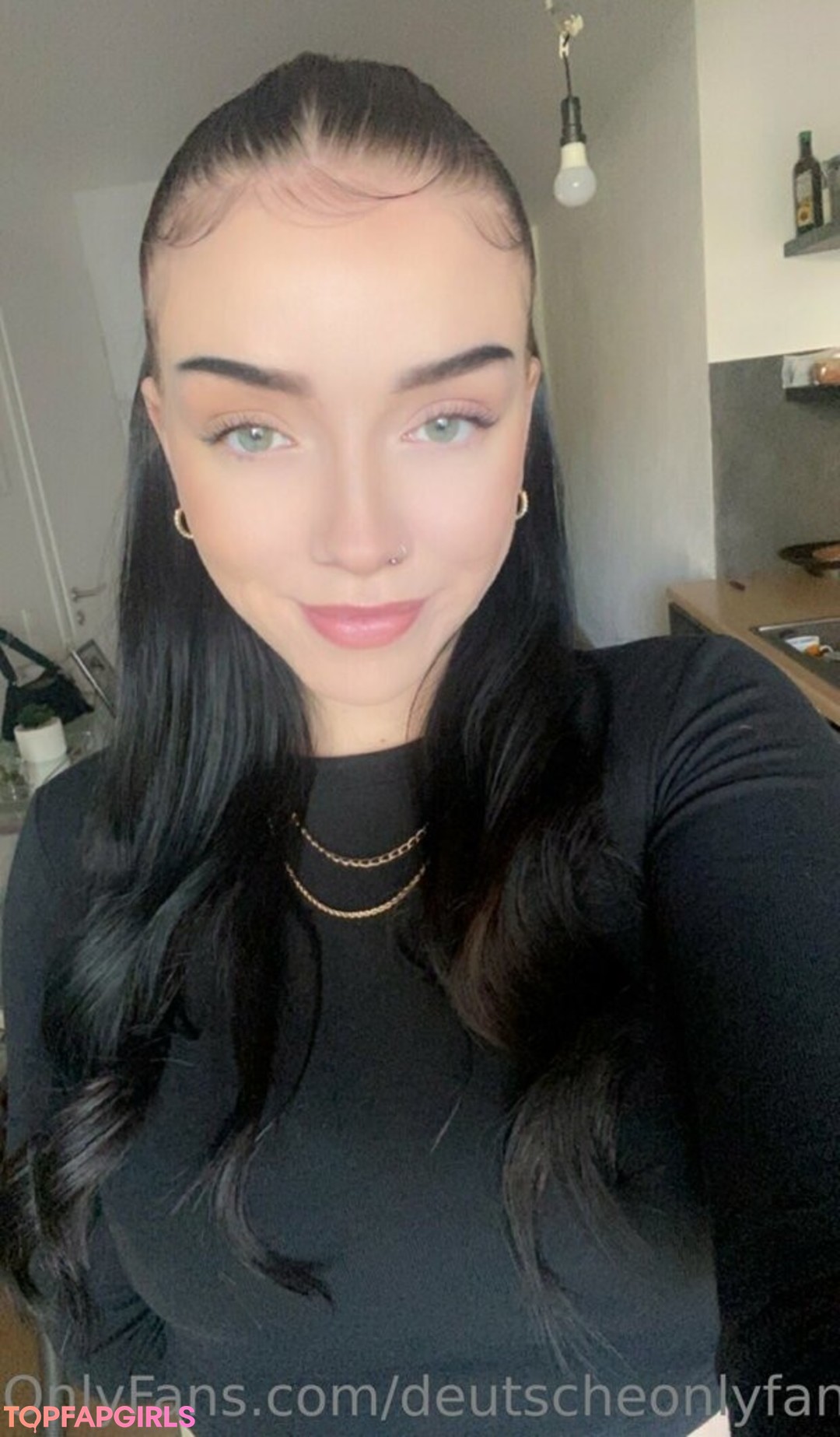 Naakte gelekte OnlyFans-foto van Deutscheonlyfans #572 Naakte gelekte OnlyFans-foto van Deutscheonlyfans #572