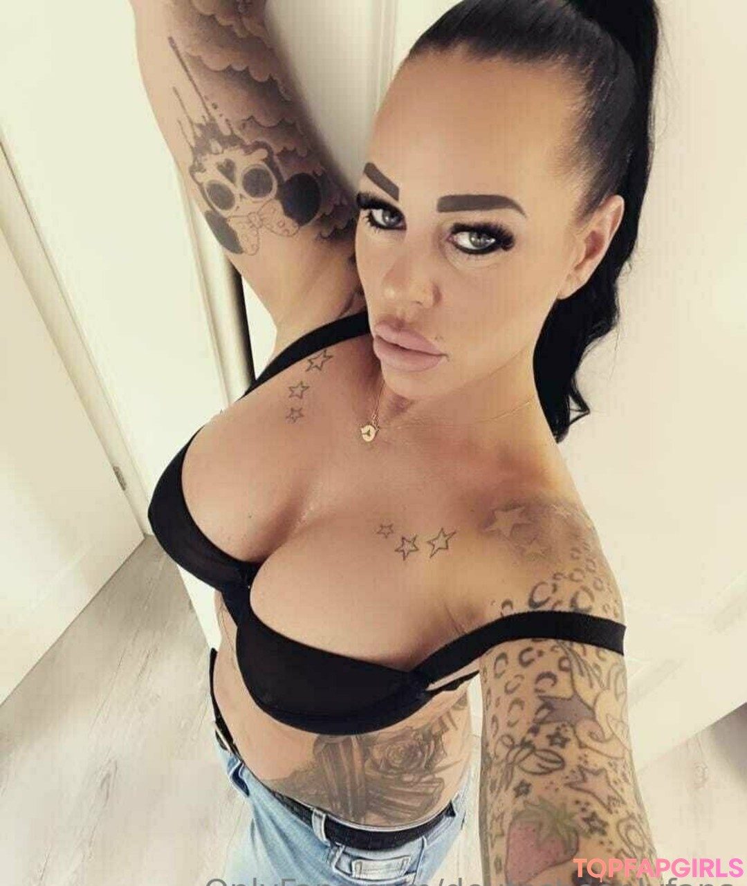 Naakte gelekte OnlyFans-foto van Deutscheonlyfans #593 Naakte gelekte OnlyFans-foto van Deutscheonlyfans #593