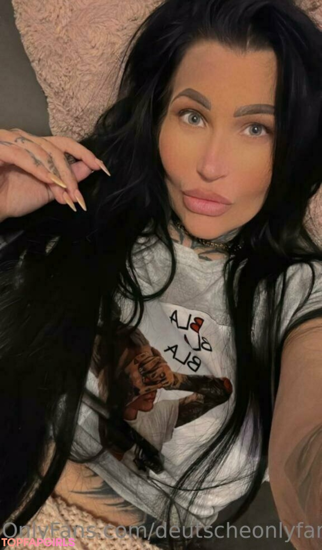 Naakte gelekte OnlyFans-foto van Deutscheonlyfans #606 Naakte gelekte OnlyFans-foto van Deutscheonlyfans #606