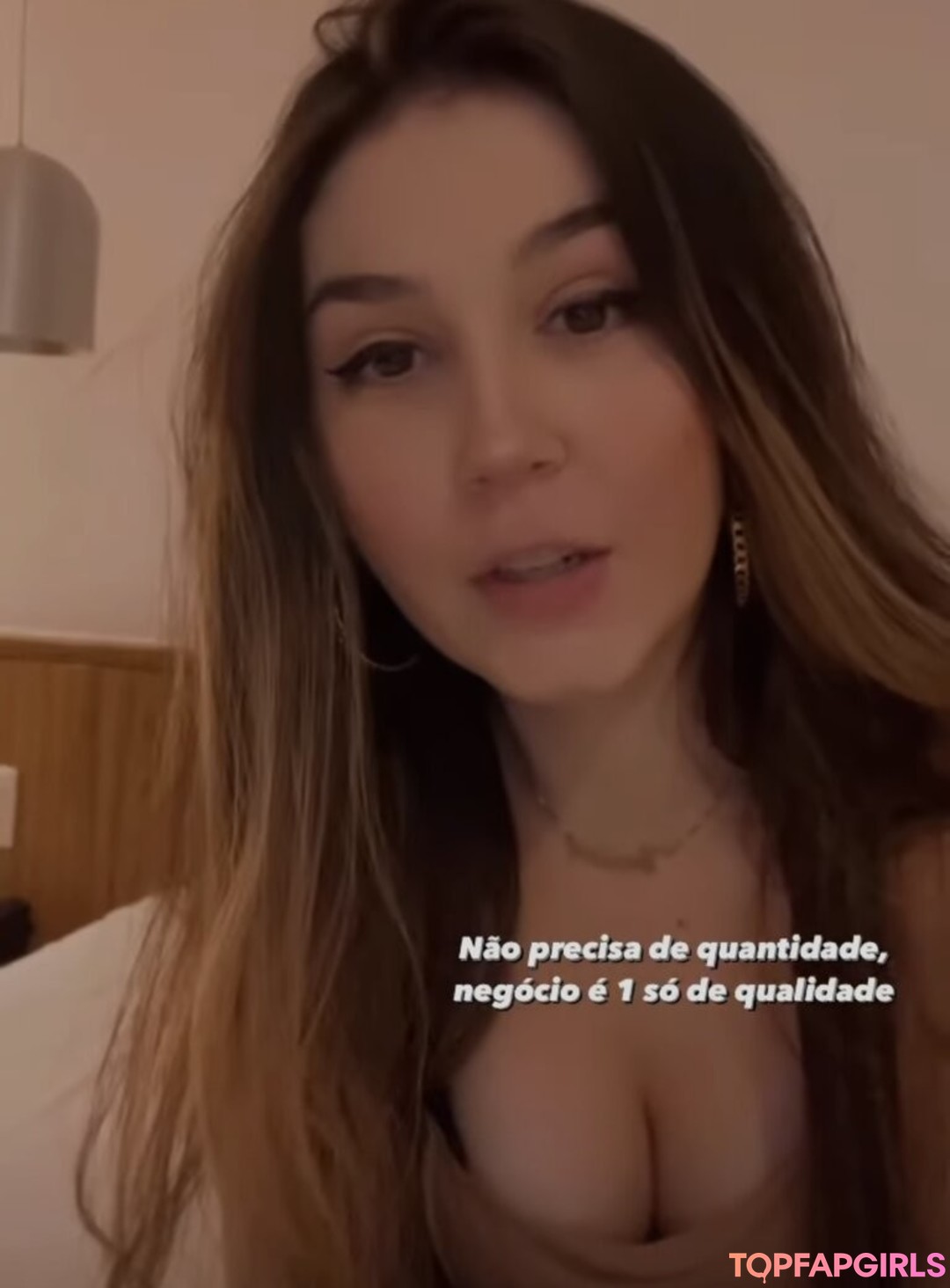 Naakte gelekte OnlyFans-foto van Carolzinha #86 Naakte gelekte OnlyFans-foto van Carolzinha #86