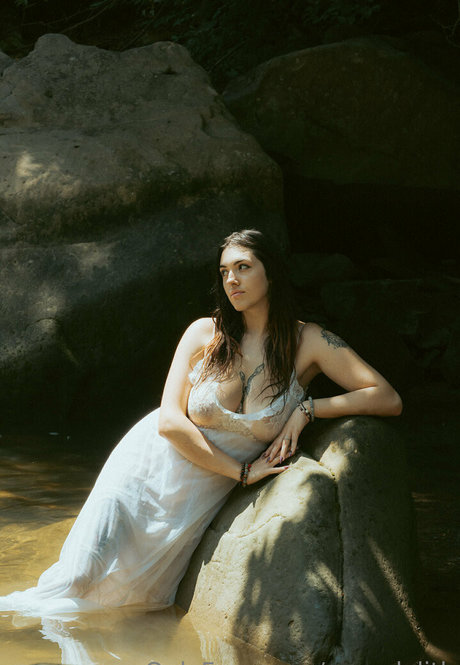 Ravenlylith