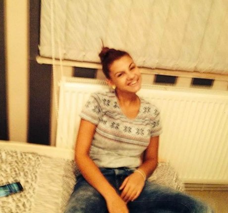Naakte gelekte OnlyFans-foto van Roberta Ptru