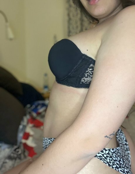Naakte gelekte OnlyFans-foto van Bichota69sexting