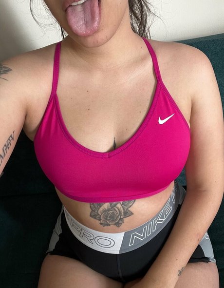 Naakte gelekte OnlyFans-foto van Bichota69sexting