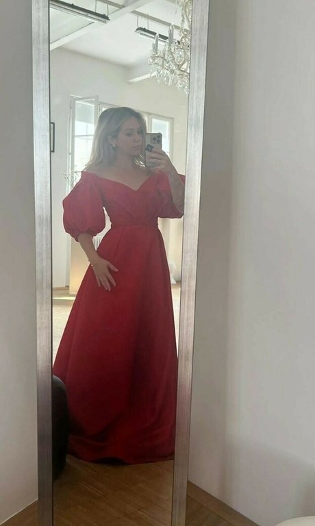 Naakte gelekte OnlyFans-foto van Brec Bassinger