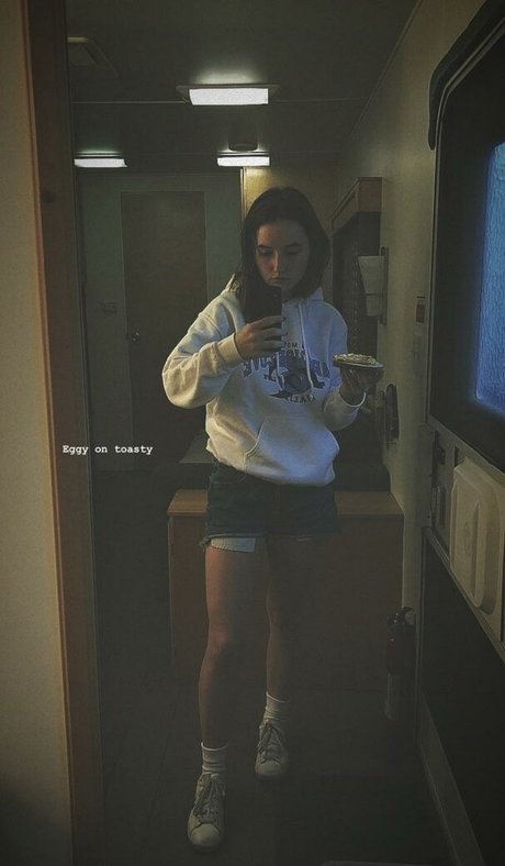 Kaitlyn Dever