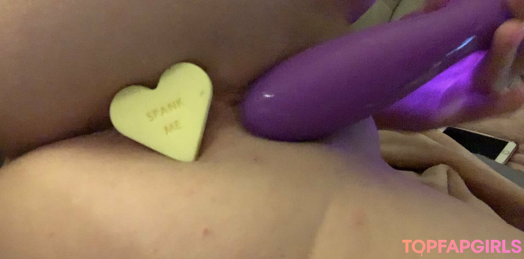 Naakte gelekte OnlyFans-foto van Misshannahnicoleee #1115