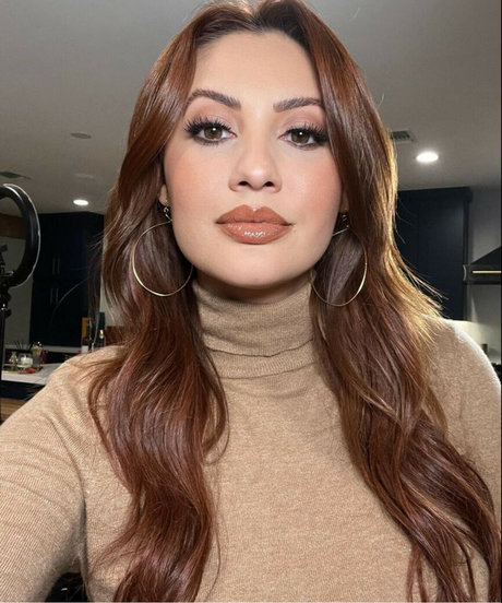 Francia Raisa